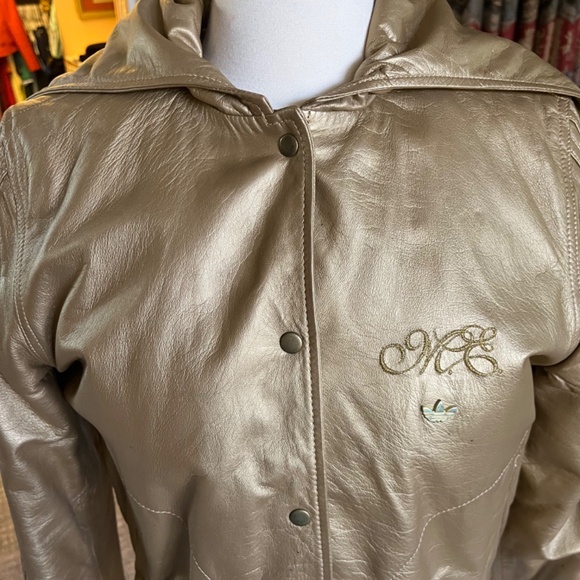 Gold Leather - Missy Elliot Collab with Adidas - Vintage! - Picture 4 of 8